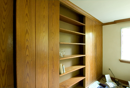 19.Bdrm3_Den_HiddenClosets