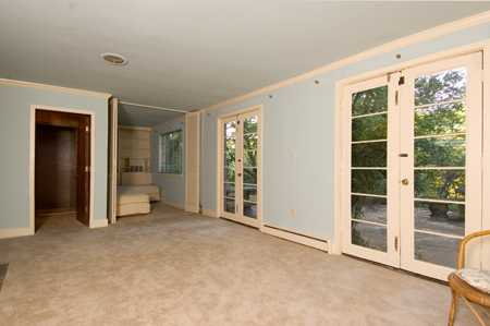 30.DownstairsSuite